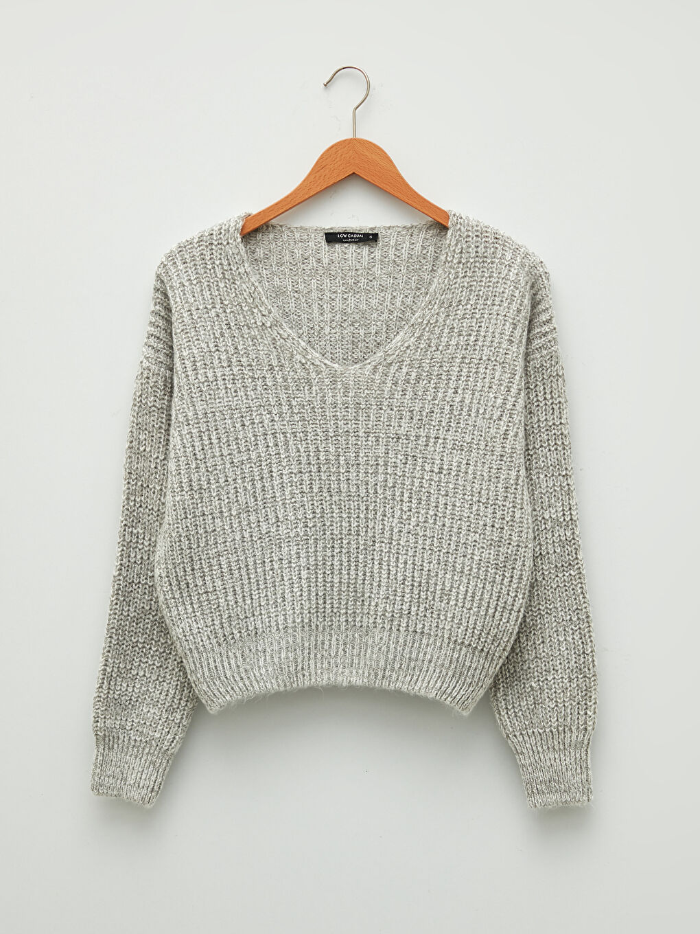 Gri V Yaka Düz Uzun Kollu Kadın Triko Kazak-4