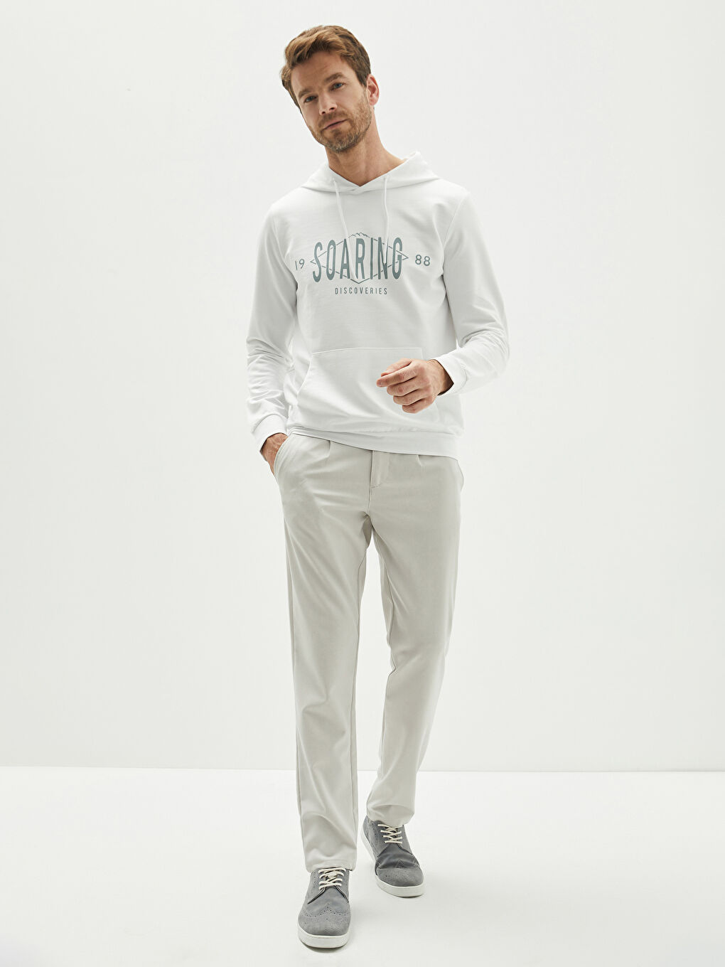 Beyaz Uzun Kollu Baskılı Erkek Hoodie-2