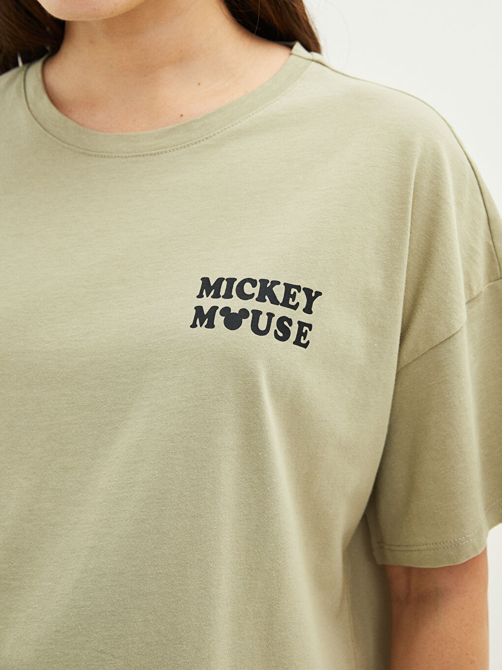 Yeşil Bisiklet Yaka Mickey Mouse Baskılı Kısa Kollu Pamuklu Hamile Tişört-6