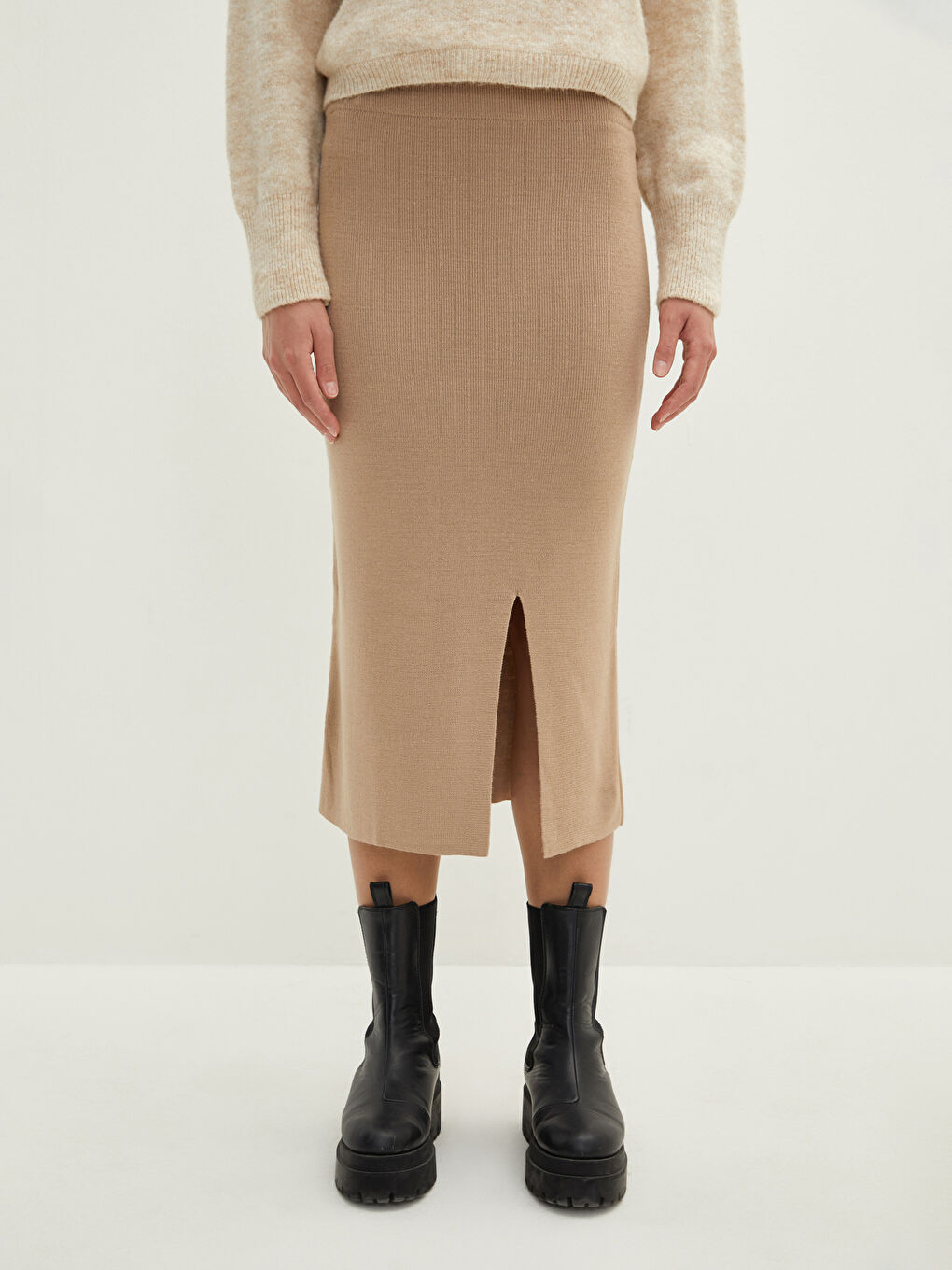 LCW Vision Women's Elasticated Waist Plain Knitwear Skirt -W1HO28Z8-D4N