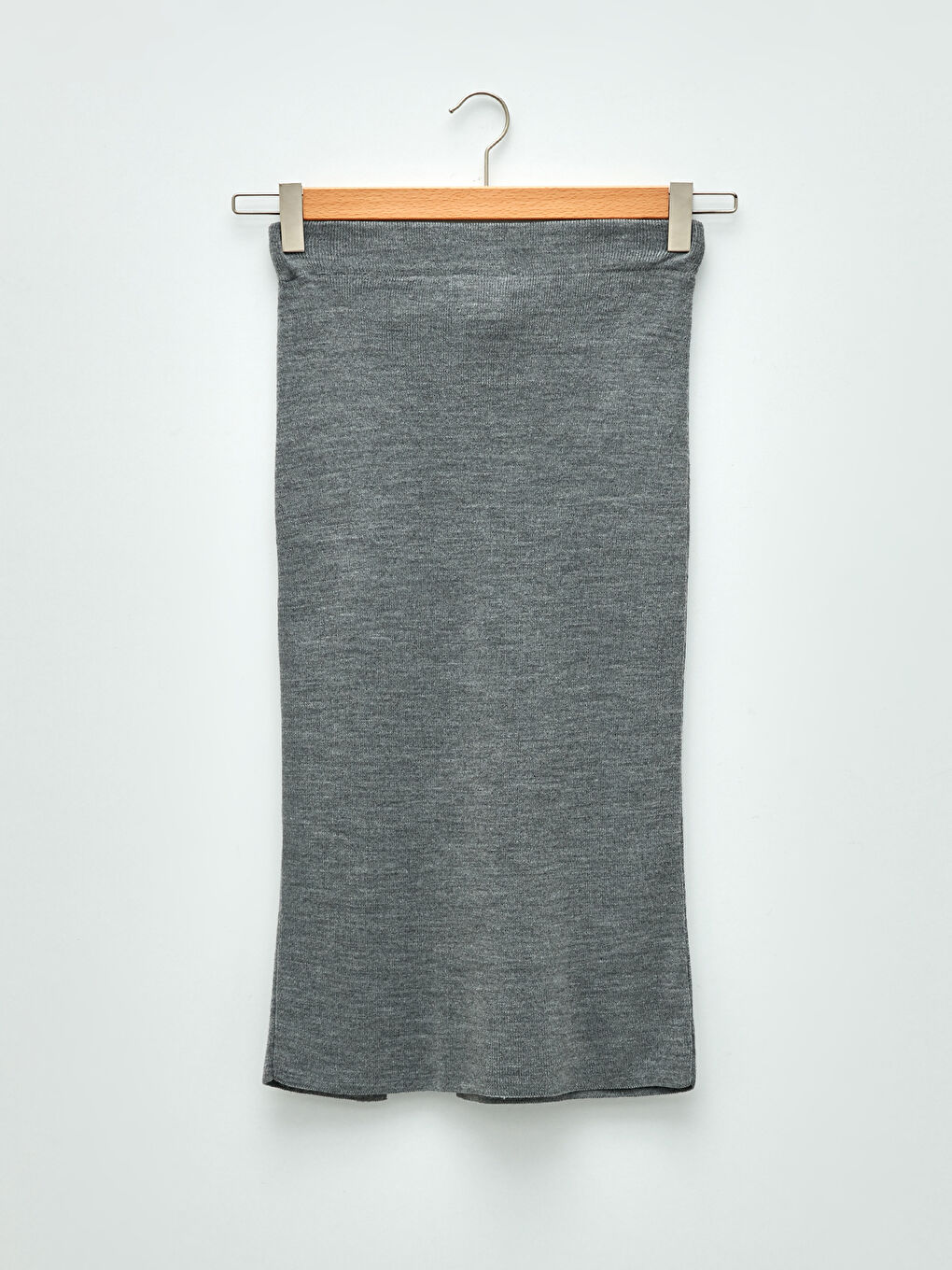 LC Waikiki Women's Elasticated Waist Plain Knitwear Skirt -W1HO28Z8-D5P