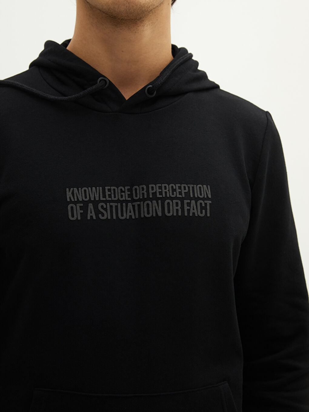 Siyah Uzun Kollu Baskılı Erkek Hoodie-3