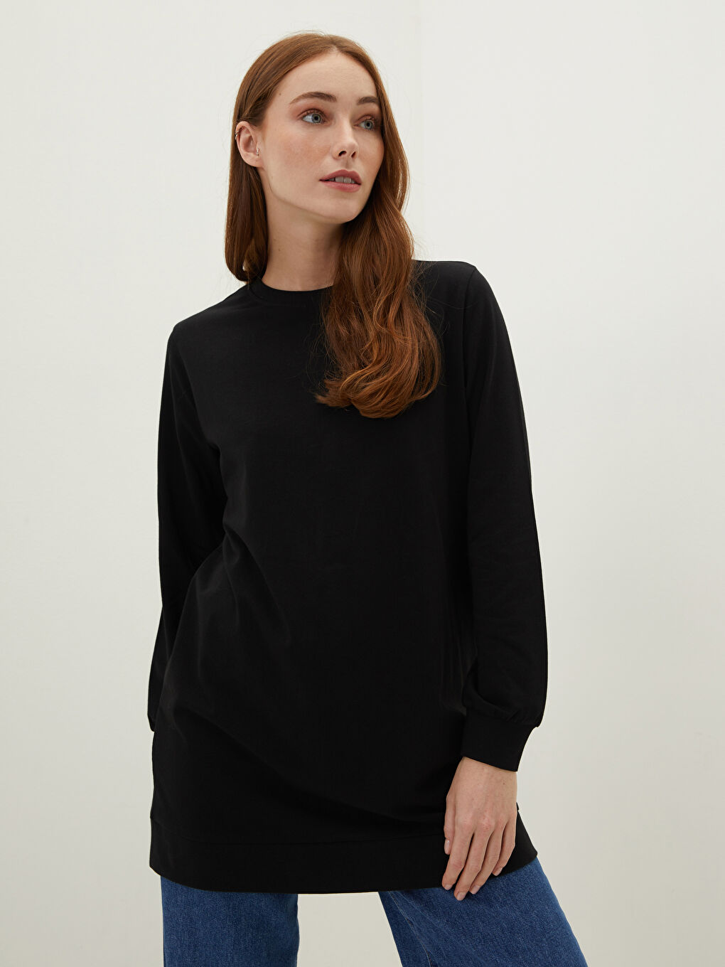 Siyah Bisiklet Yaka Düz Uzun Kollu Kadın Tunik