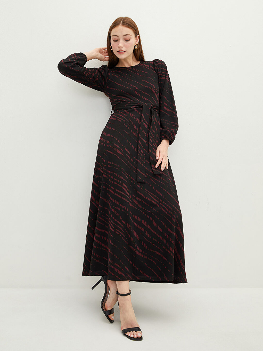 Kırmızı Bisiklet Yaka Baskılı Uzun Kollu Kadın Elbise