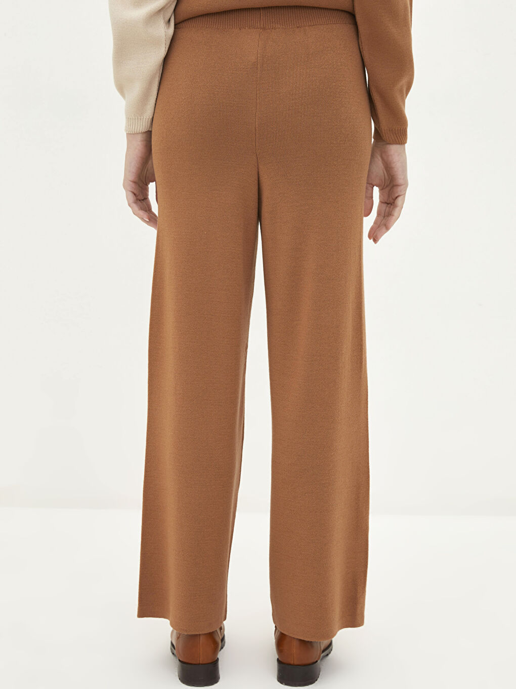 Women's Elasticated Waist Plain Knitwear Trousers-3