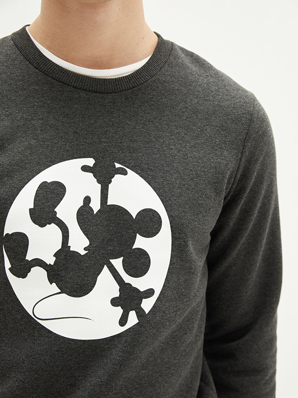 Antrasit Bisiklet Yaka Uzun Kollu Mickey Mouse Baskılı Erkek Kalın Sweatshirt-3