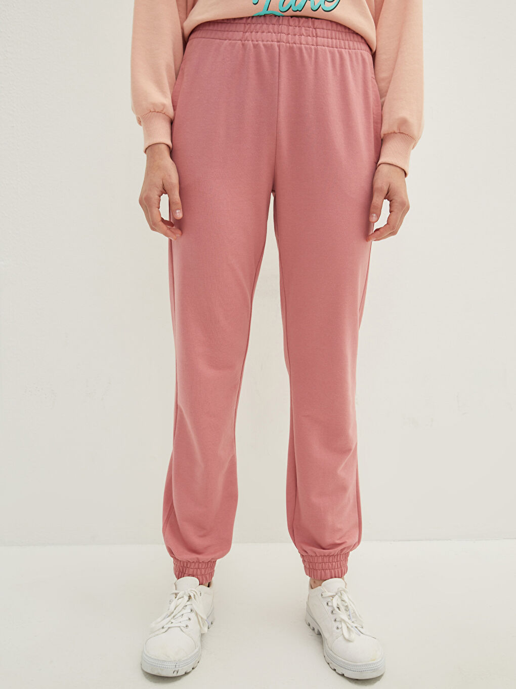 LCW Vision Elastic Waist Regular Pocket Detailed Women's Jogger Sweatpants -W1HR69Z8-GPV