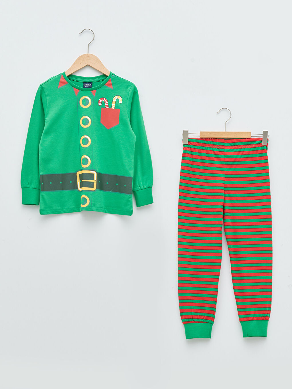 LCW Kids Bisiklet Yaka Yılbaşı Temalı Uzun Kollu Pamuklu Erkek Çocuk Pijama Takımı -W1HR84Z4-GNM