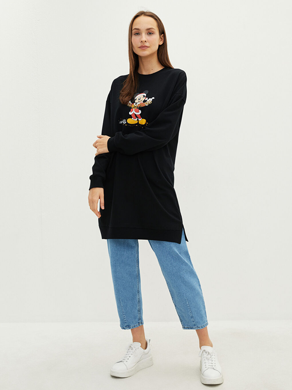 LCW Modest Crew Neck Mickey Mouse Printed Women's Sweatshirt Tunic -W1HS05Z8-RQN