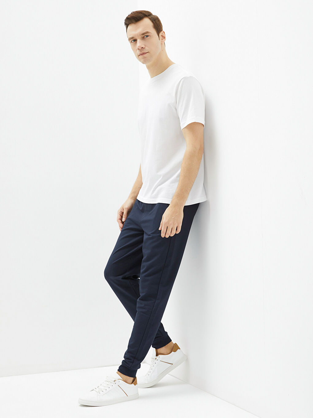 Standard Fit Men's Jogger Sweatpants