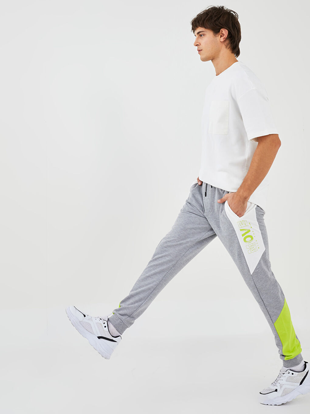 Gri Standart Kalıp Erkek Jogger Eşofman Altı