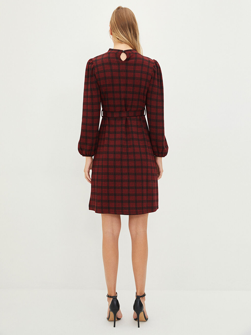 Kırmızı Dik Yaka Ekose Beli Kuşaklı Uzun Kollu Kadın Elbise-4