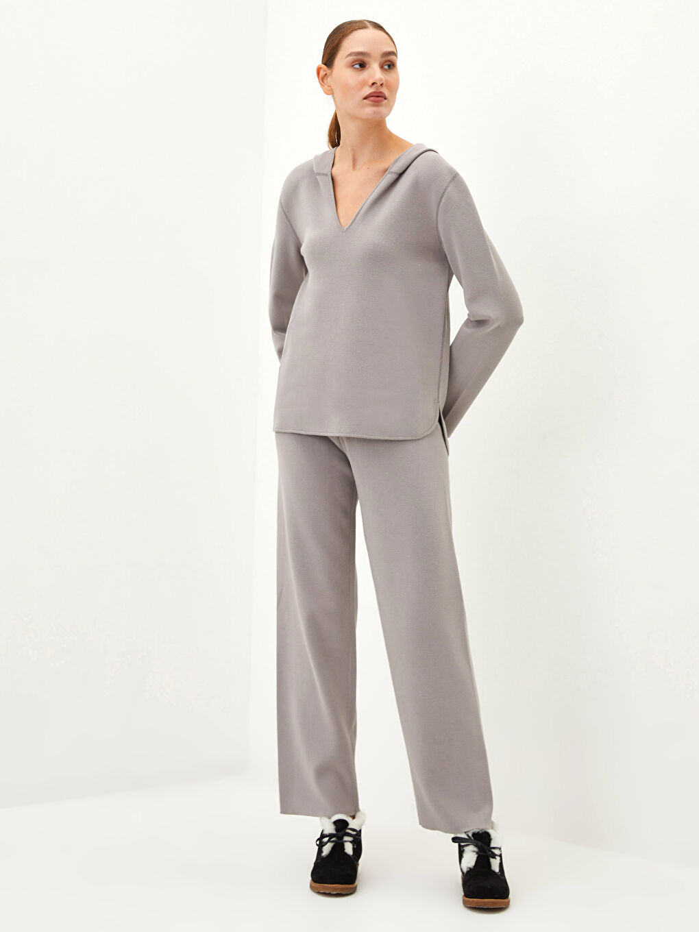 Gri Kapüşonlu Düz Uzun Kollu Kadın Triko Kazak-3