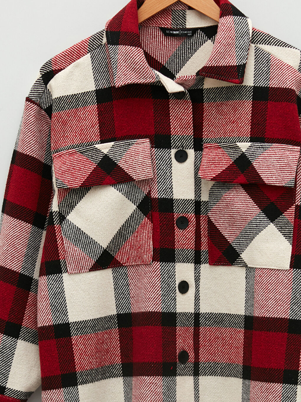 LCWAIKIKI Classic Buttoned Plaid Long Sleeve Women's Shirt Jacket -W1HU06Z8-LPA