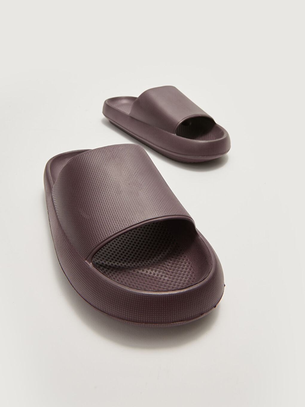 Mor Tek Bantlı Kadın Terlik-2