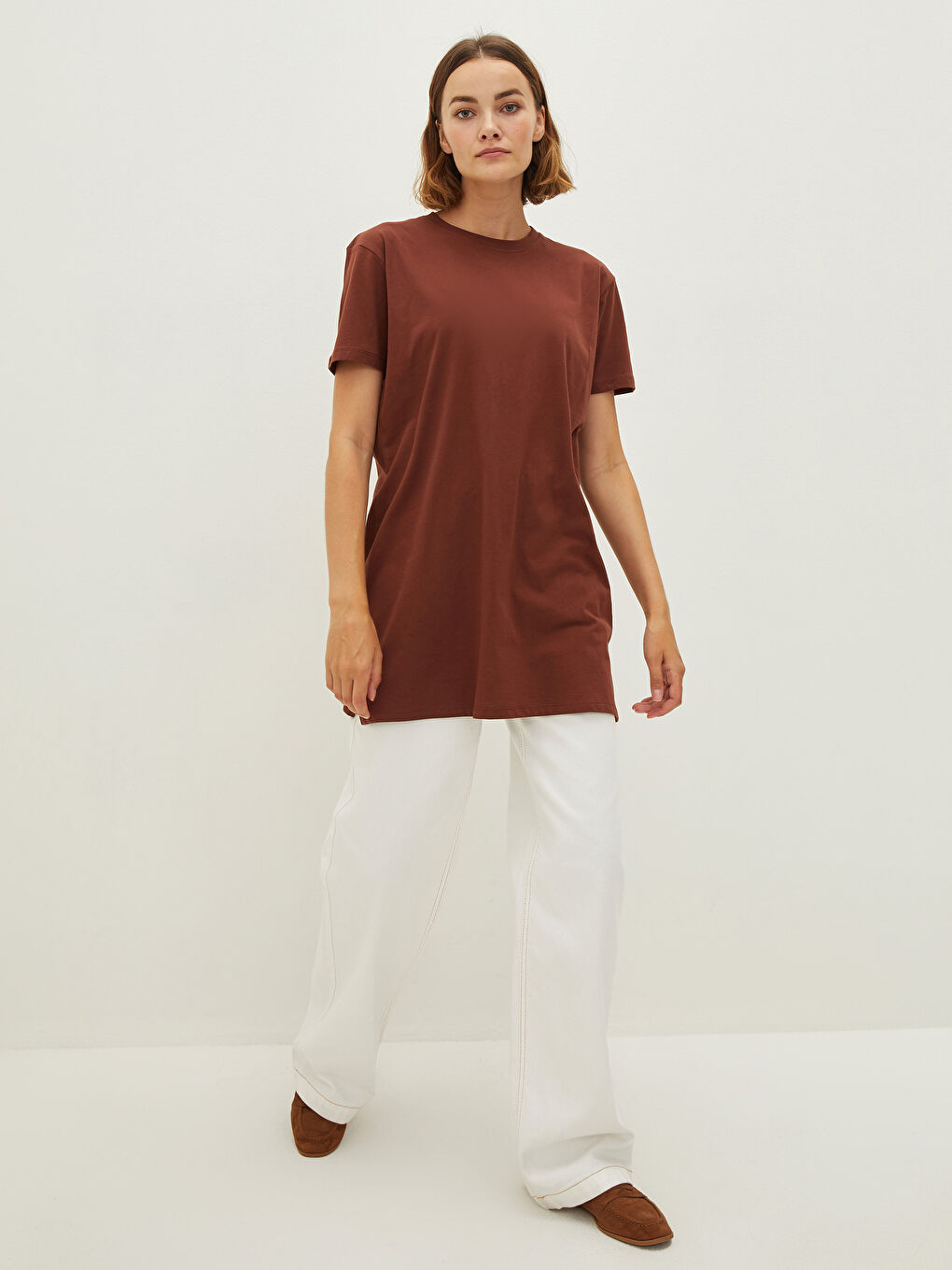 Kahverengi Bisiklet Yaka Düz Kısa Kollu Pamuklu Kadın Tunik-3