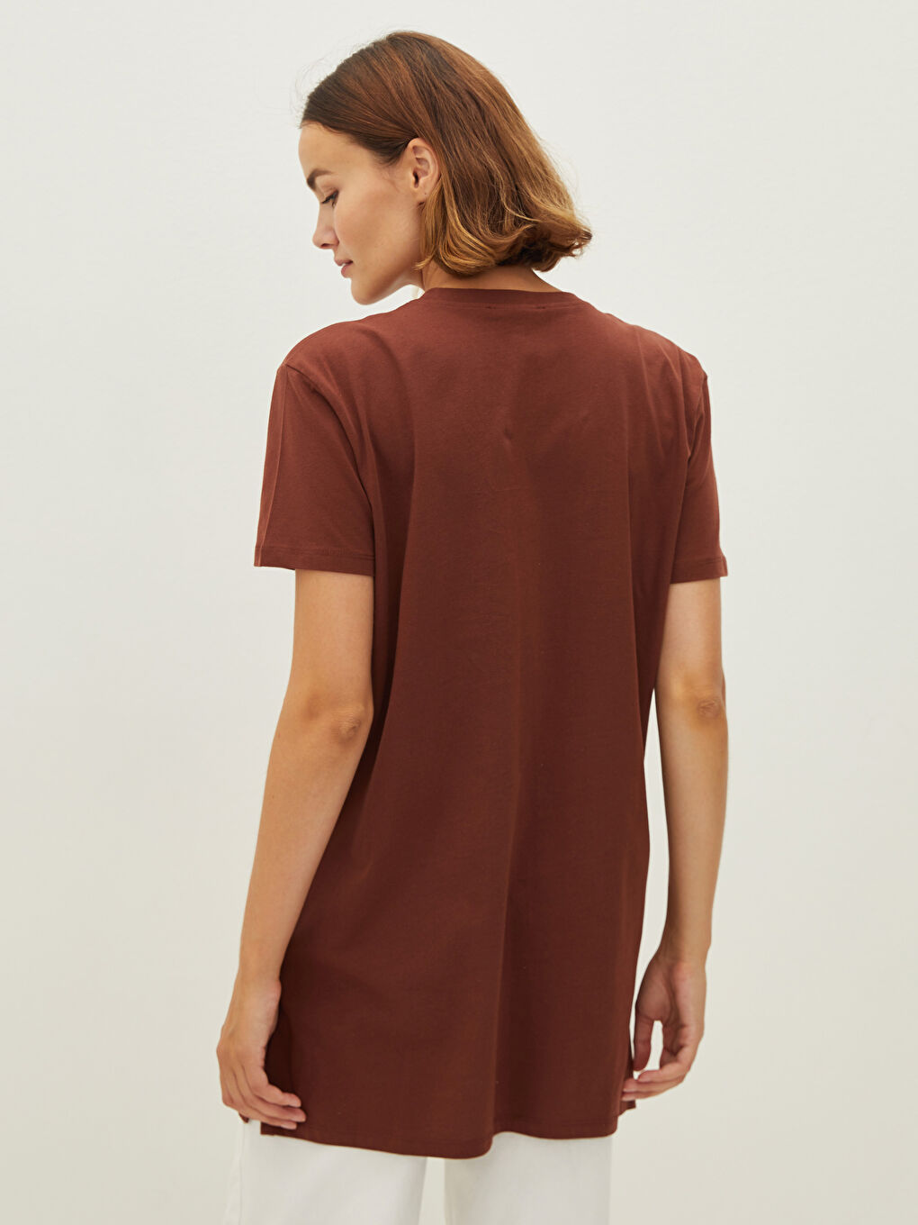 Kahverengi Bisiklet Yaka Düz Kısa Kollu Pamuklu Kadın Tunik-4