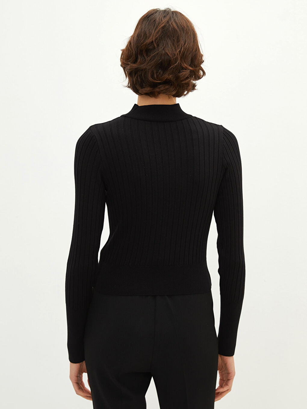 Siyah Yarım Balıkçı Yaka Kadın Triko Kazak-4