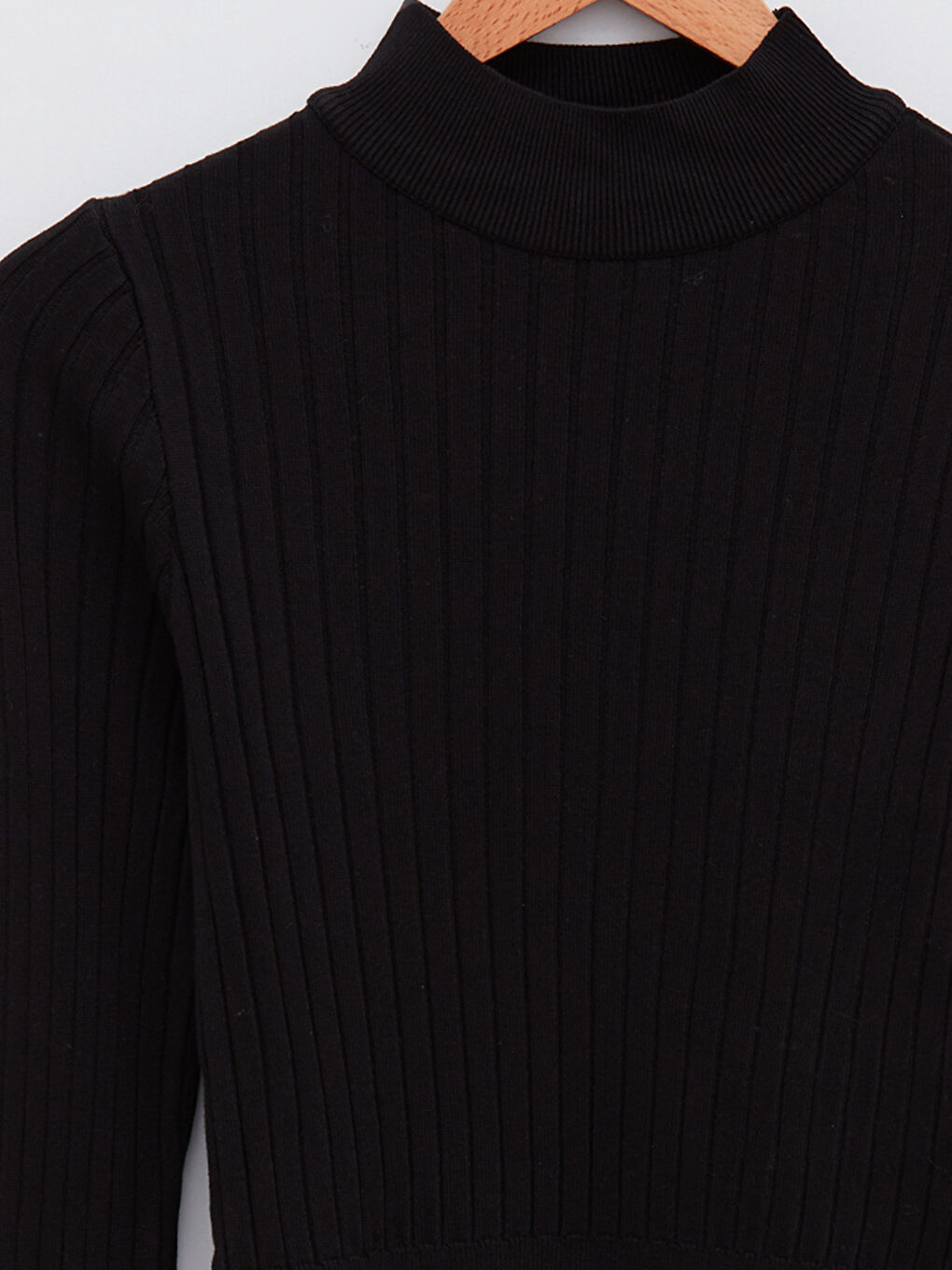 Siyah Yarım Balıkçı Yaka Kadın Triko Kazak-7