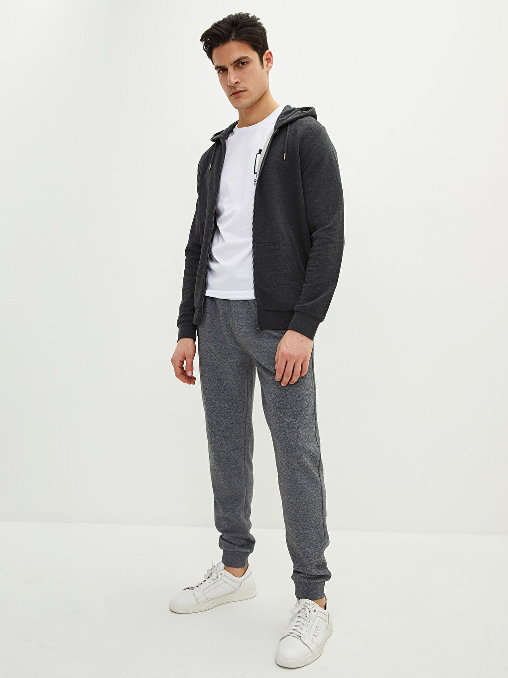 Плътен Спортен Панталон Джогър за Мъже с Редовна Кройка