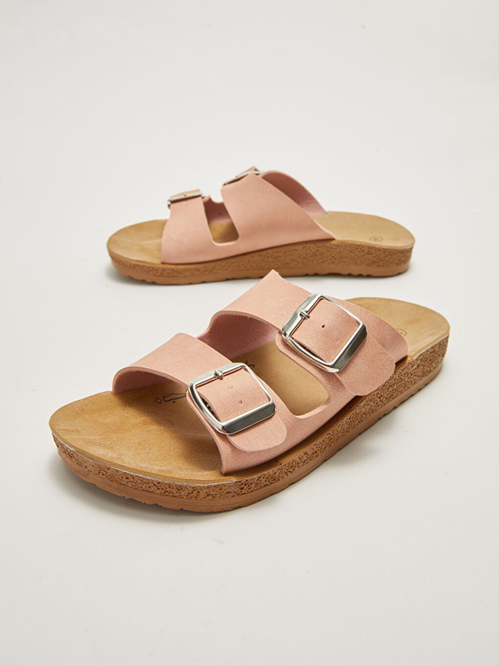 Pembe Çift Bantlı Toka Detaylı Kadın Terlik-3