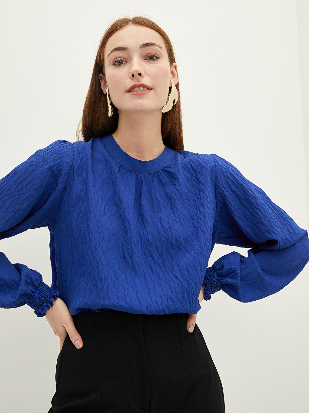 Lacivert Hakim Yaka Düz Uzun Kollu Poplin Kadın Bluz-1