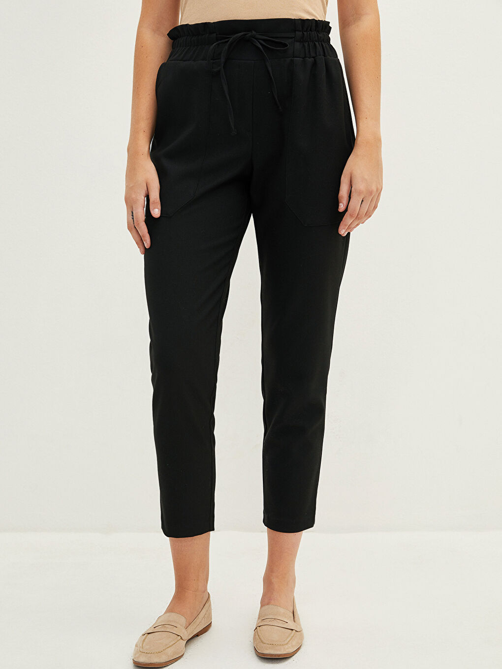 Elastic Waist Pocket Detailed Women's Trousers-3