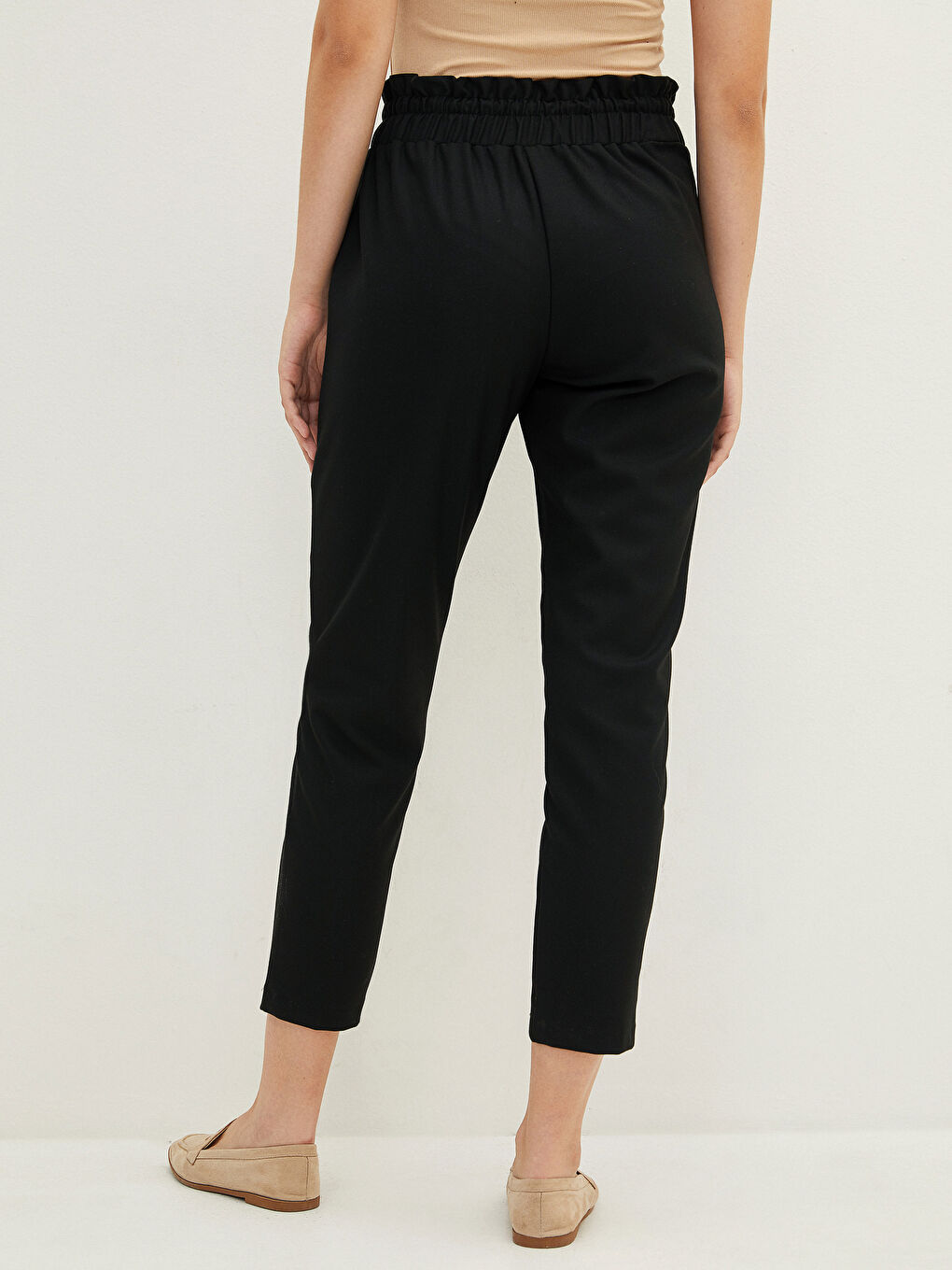 Elastic Waist Pocket Detailed Women's Trousers-4
