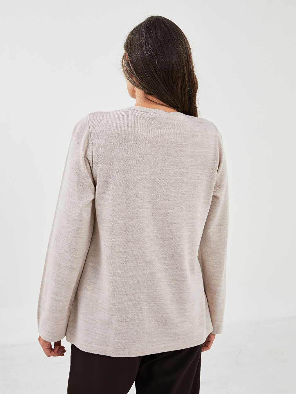 Crew Neck Embroidered Women's Knitwear Sweater-4