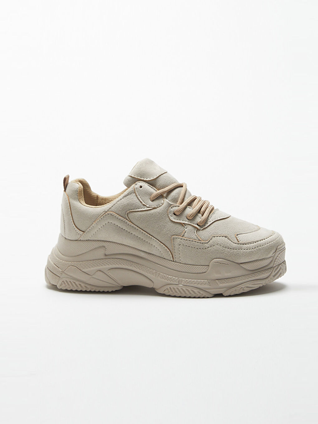 Bej Kalın Tabanlı Bağcıklı Kadın Aktif Spor Ayakkabı