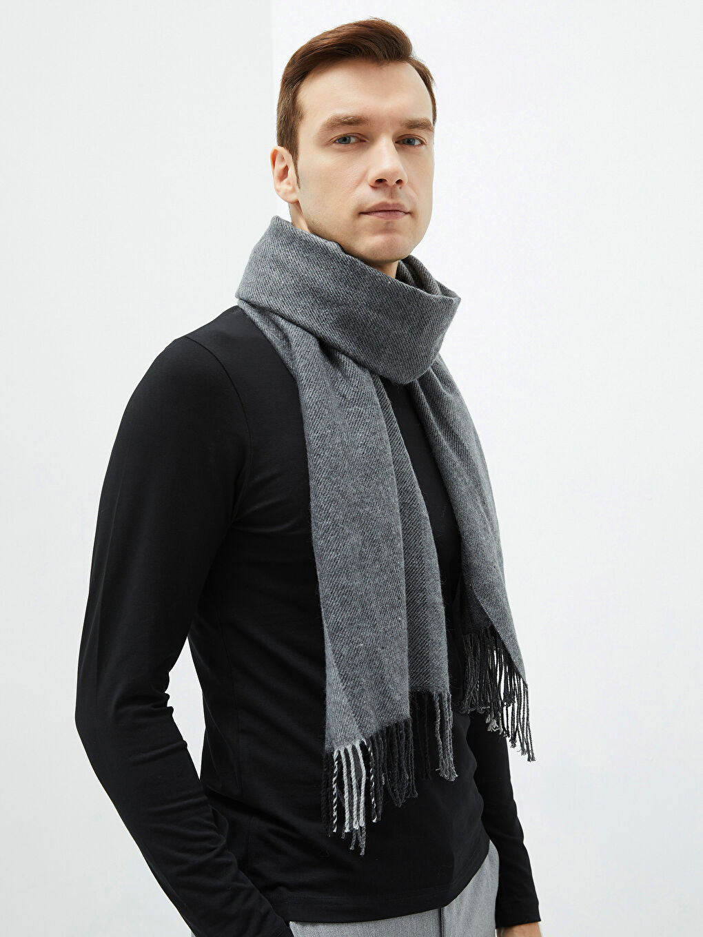 Antrasit Püsküllü Renk Bloklu Erkek Atkı