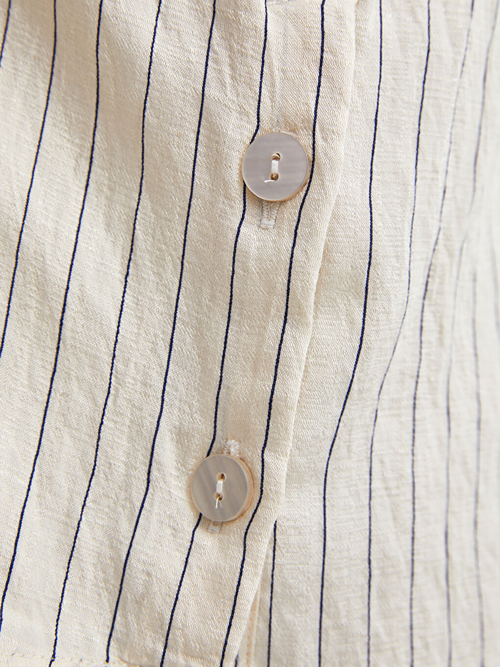 Mavi Önden Düğme Kapamalı Çizgili Uzun Kollu Kadın Gömlek-3