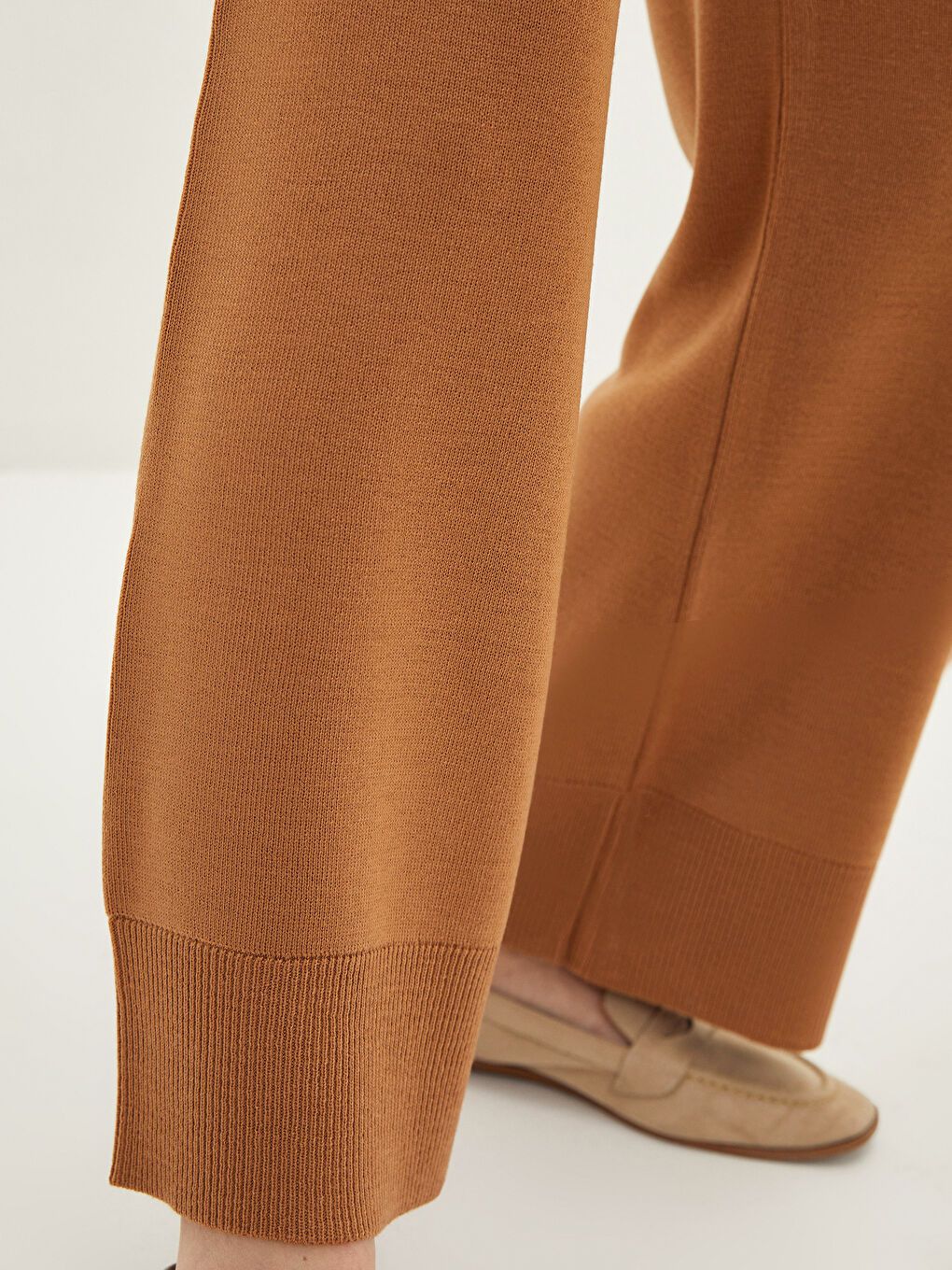 Elastic Waist Narrow Fit Wide Leg Women's Knitwear Pants-2