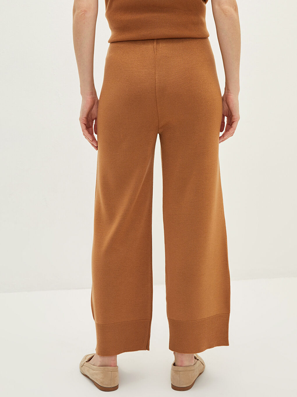 Elastic Waist Narrow Fit Wide Leg Women's Knitwear Pants-4