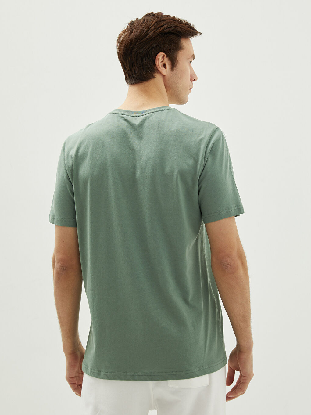 Ерлерге арналған трикотаж дөңгелек жағалы қысқа жең принтті мақта футболка-4