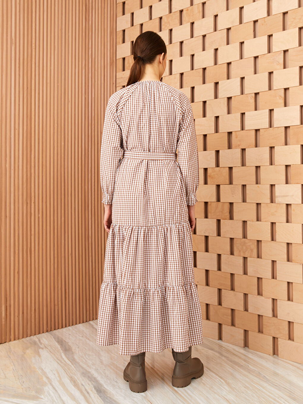 Kahverengi Bisiklet Yaka Ekose Uzun Kollu Oversize Poplin Kadın Elbise-4