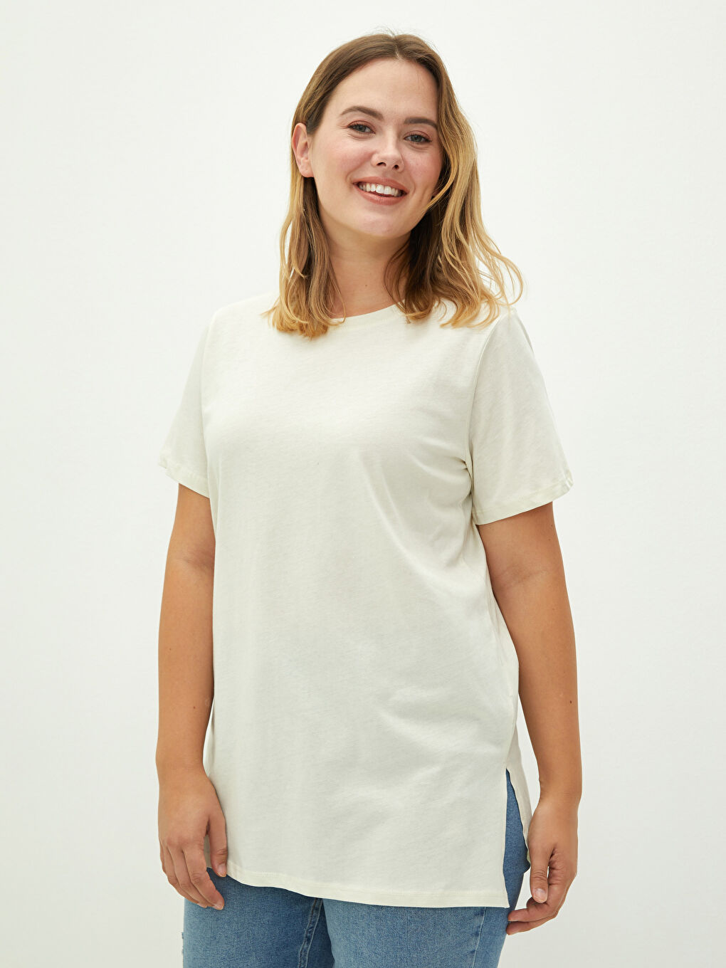 Plus Size Crew Neck Straight Short Sleeve Cotton Women's T-Shirt-1
