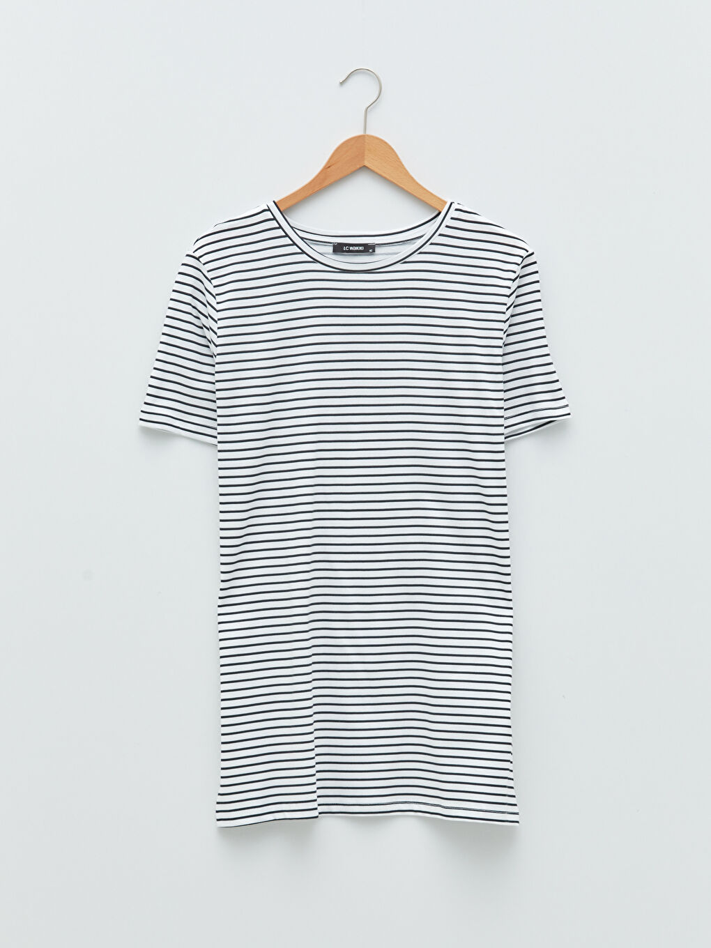 Siyah Büyük Beden Bisiklet Yaka Çizgili Kısa Kollu Pamuklu Kadın Tişört-5