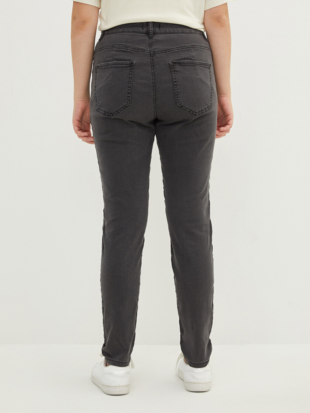Women's Plus Size Mercury Skinny Fit Straight Jean Pants-4