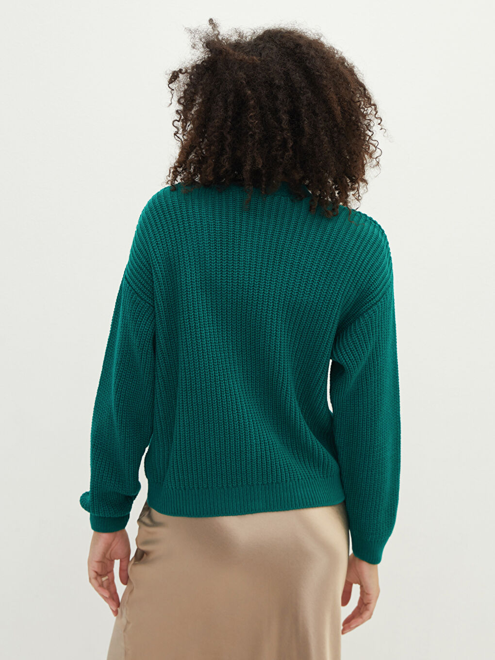 Yeşil V Yaka Düz Düğme Detaylı Uzun Kollu Kadın Triko Hırka-3