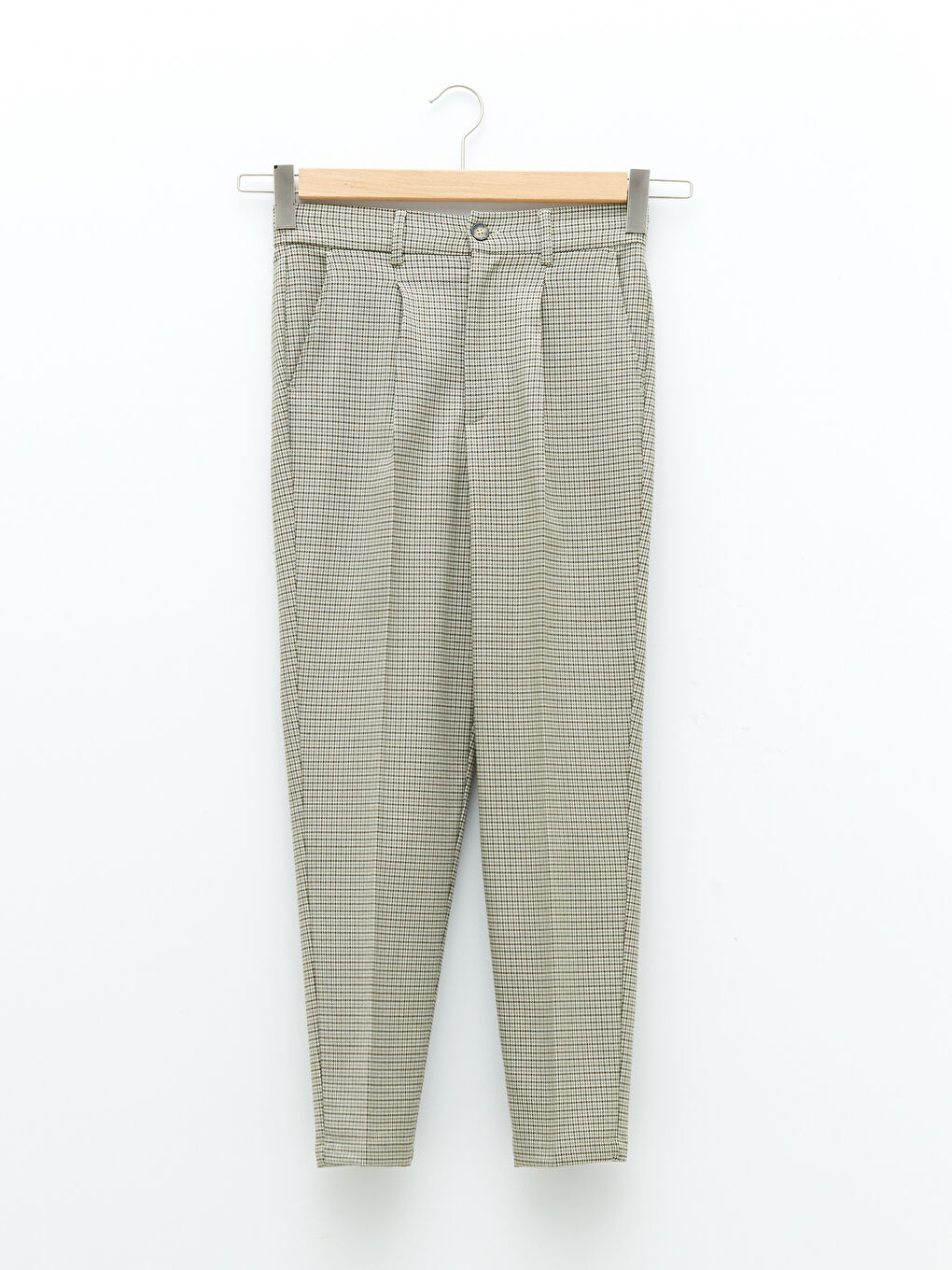 Pantalone sa srednjim strukom, udobnog kroja, karirane, za žene-3