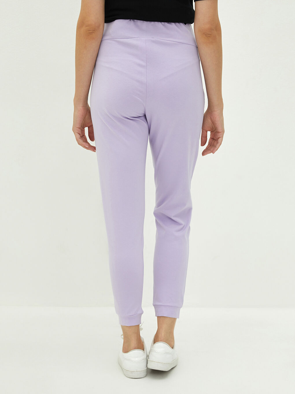 LCW Regular Pocket Detailed Maternity Sweatpants with Over-bump Waistband -W1I615Z8-G0W