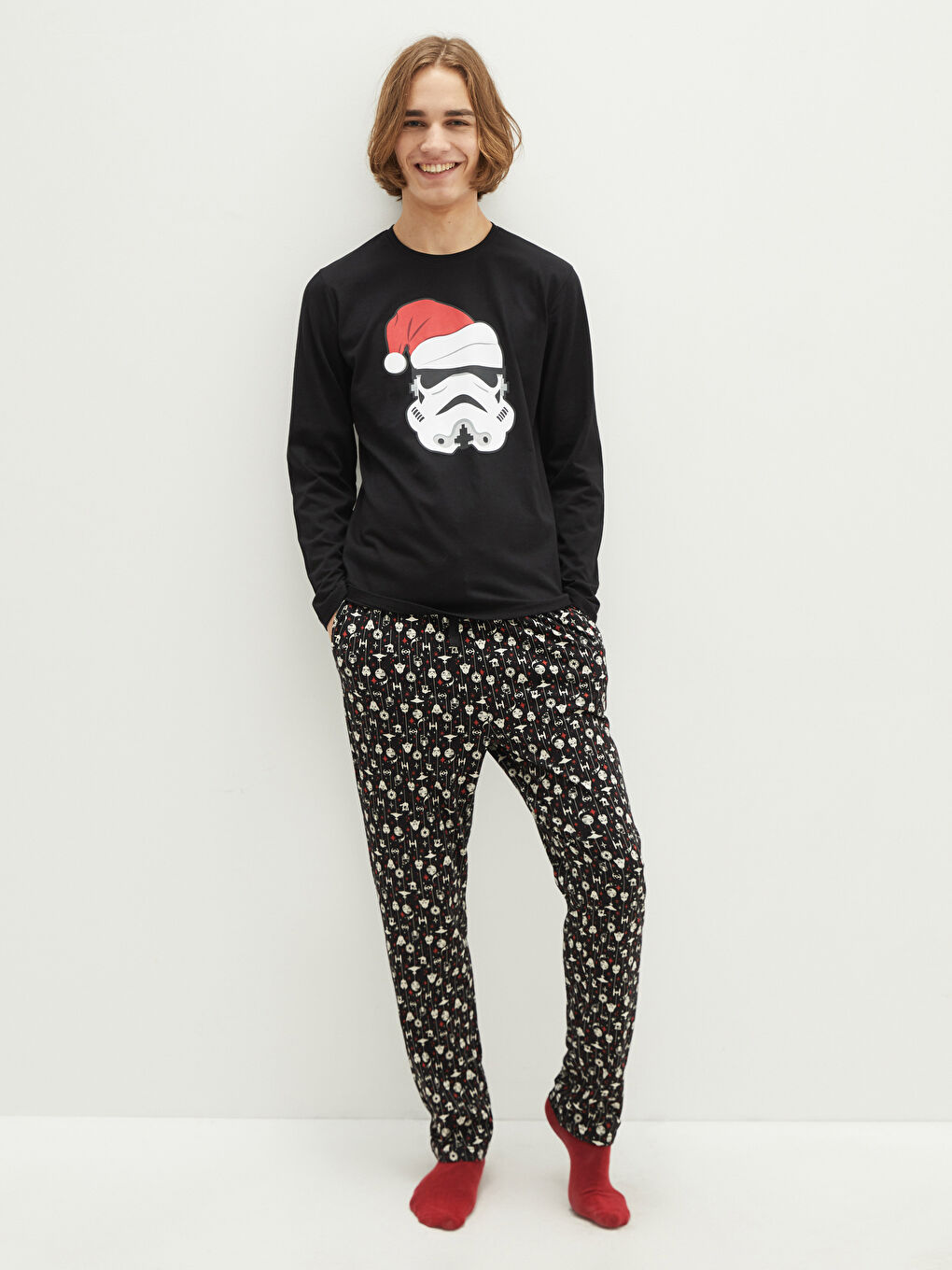 LC WAIKIKI Crew Neck Star Wars Printed Long Sleeve Men's Pajamas Set -W1I619Z8-RQN