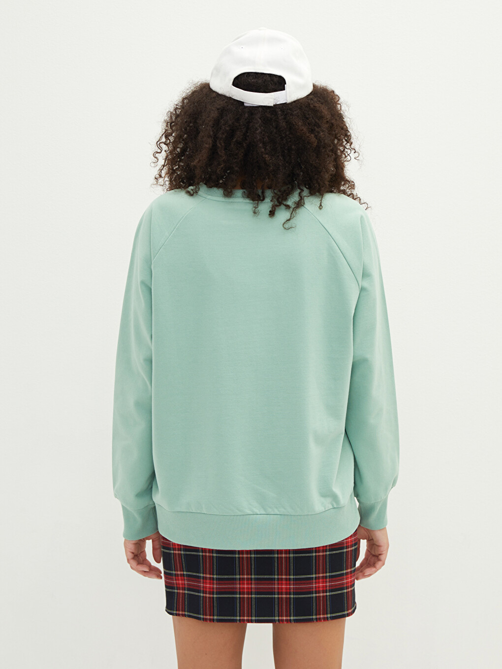 Crew Neck Plain Long Sleeve Women's Sweatshirt-4