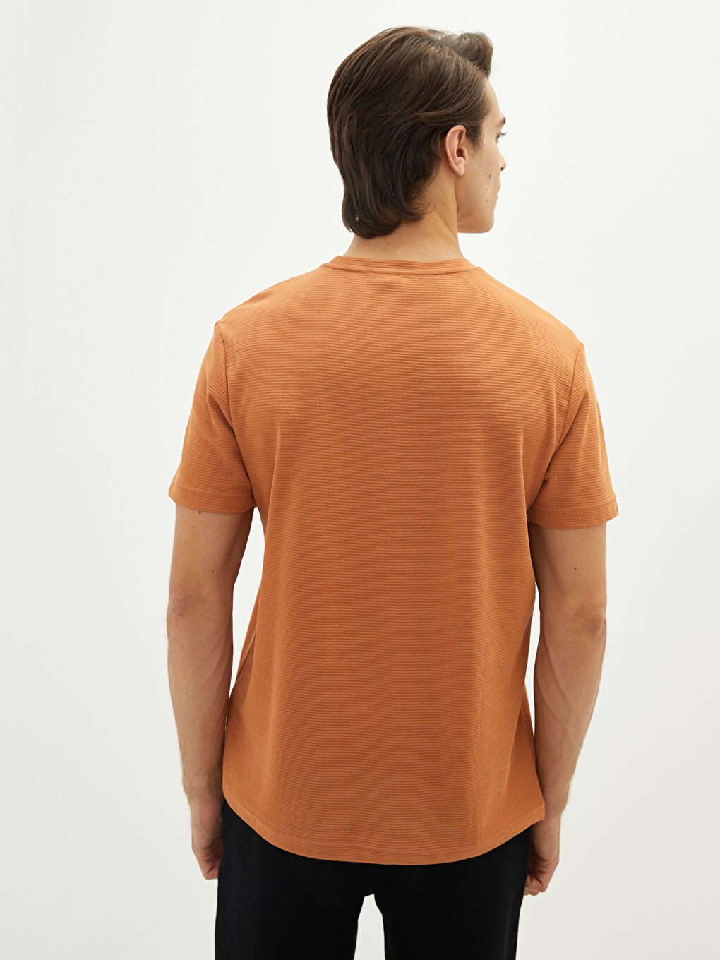LCWAIKIKI Classic Crew Neck Short Sleeve Basic Men's T-shirt -W1I675Z8-GRX