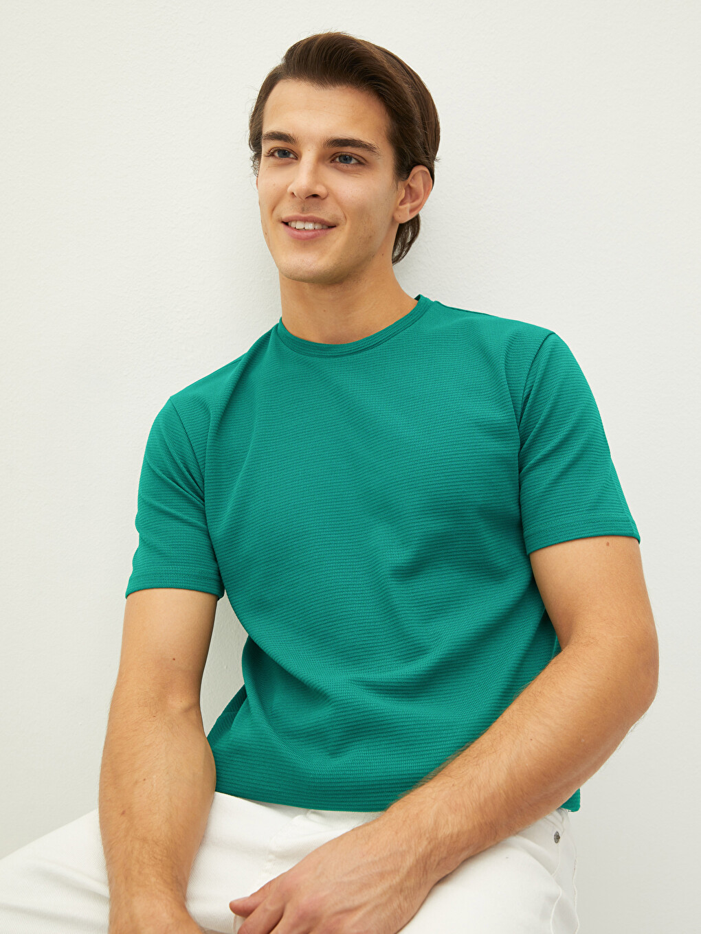 T-shirt E Thjeshtë Me Jakë Të Rrumbullakët Me Mëngë Të Shkurtra Për Burra