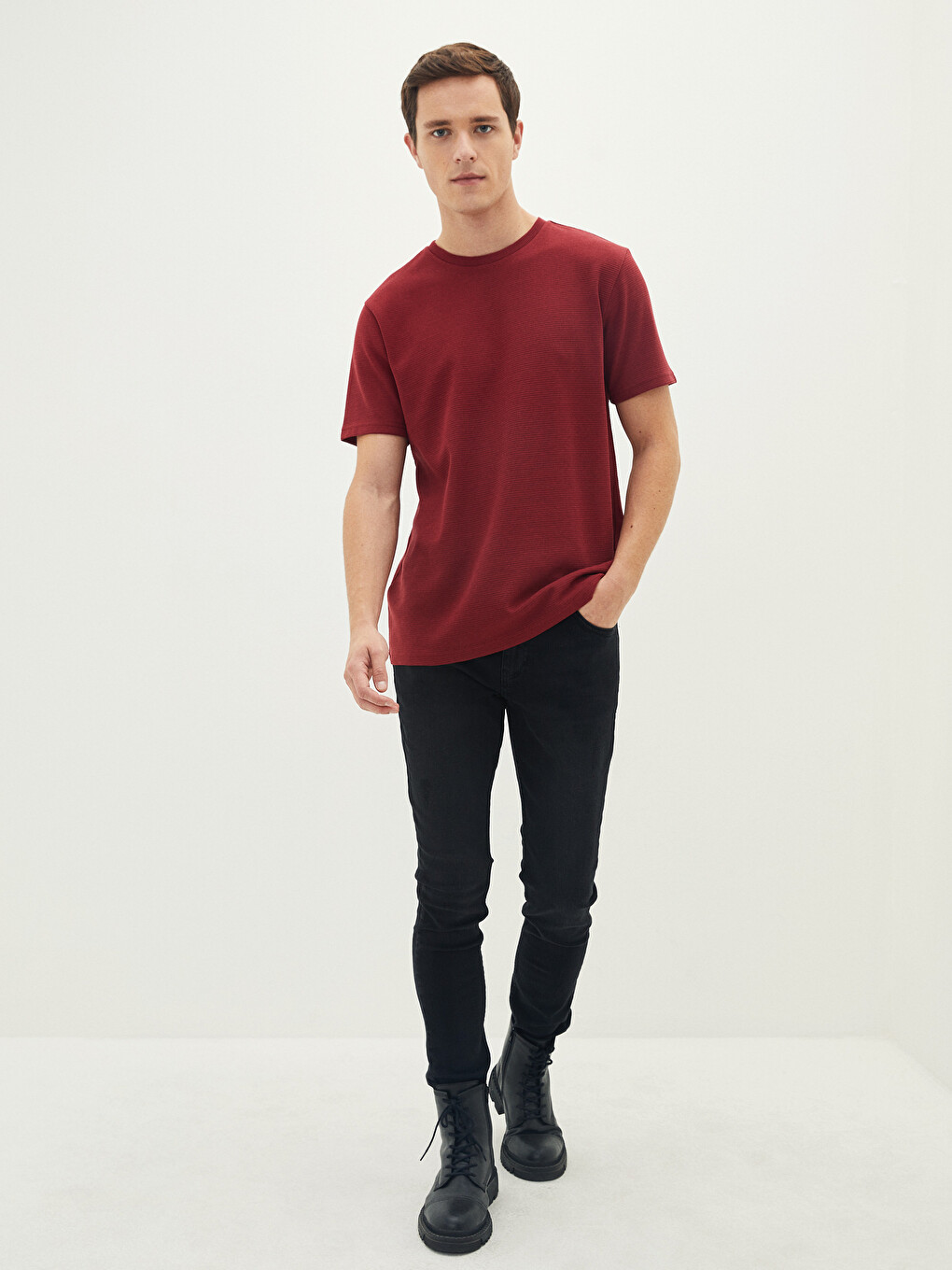 Crew Neck Short Sleeve Basic Men's T-shirt-3