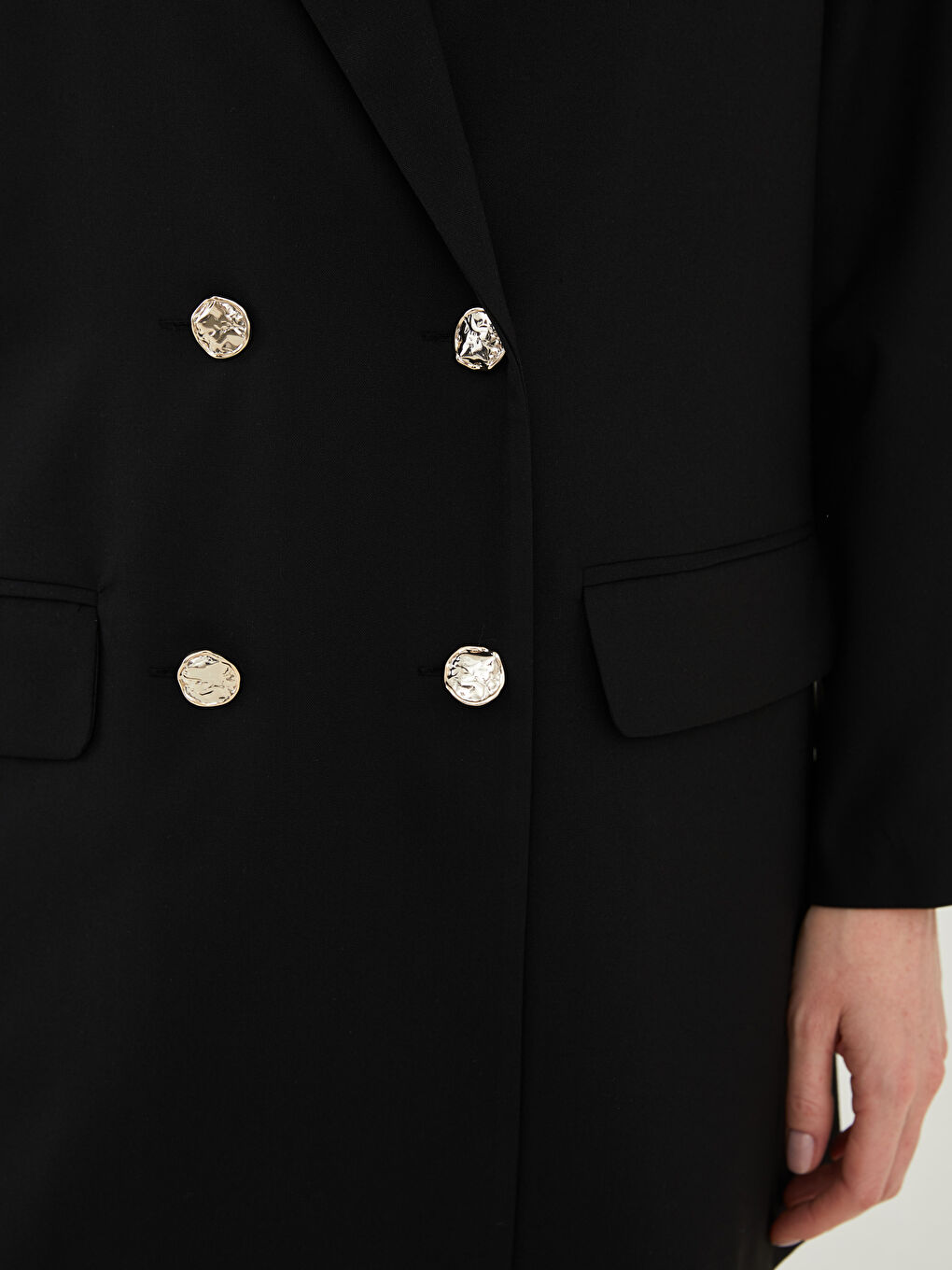 Siyah Önden Düğme Kapamalı Düz Uzun Kollu Kadın Ceket-3