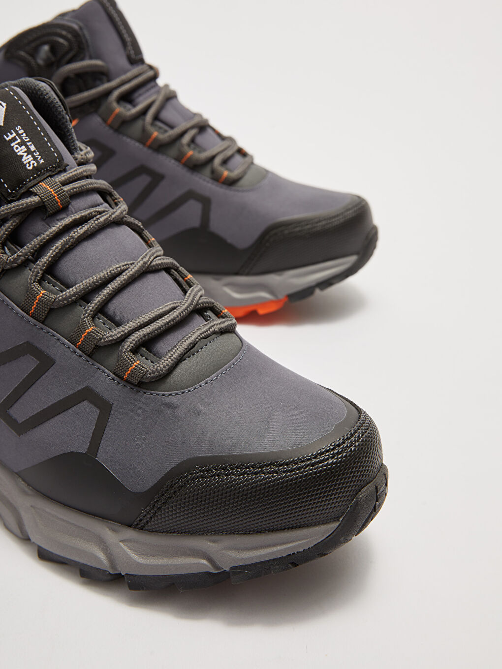 حذاء رجالي للمشي لمسافات طويلة مقاوم للماء بنعل سميك ورباط-2