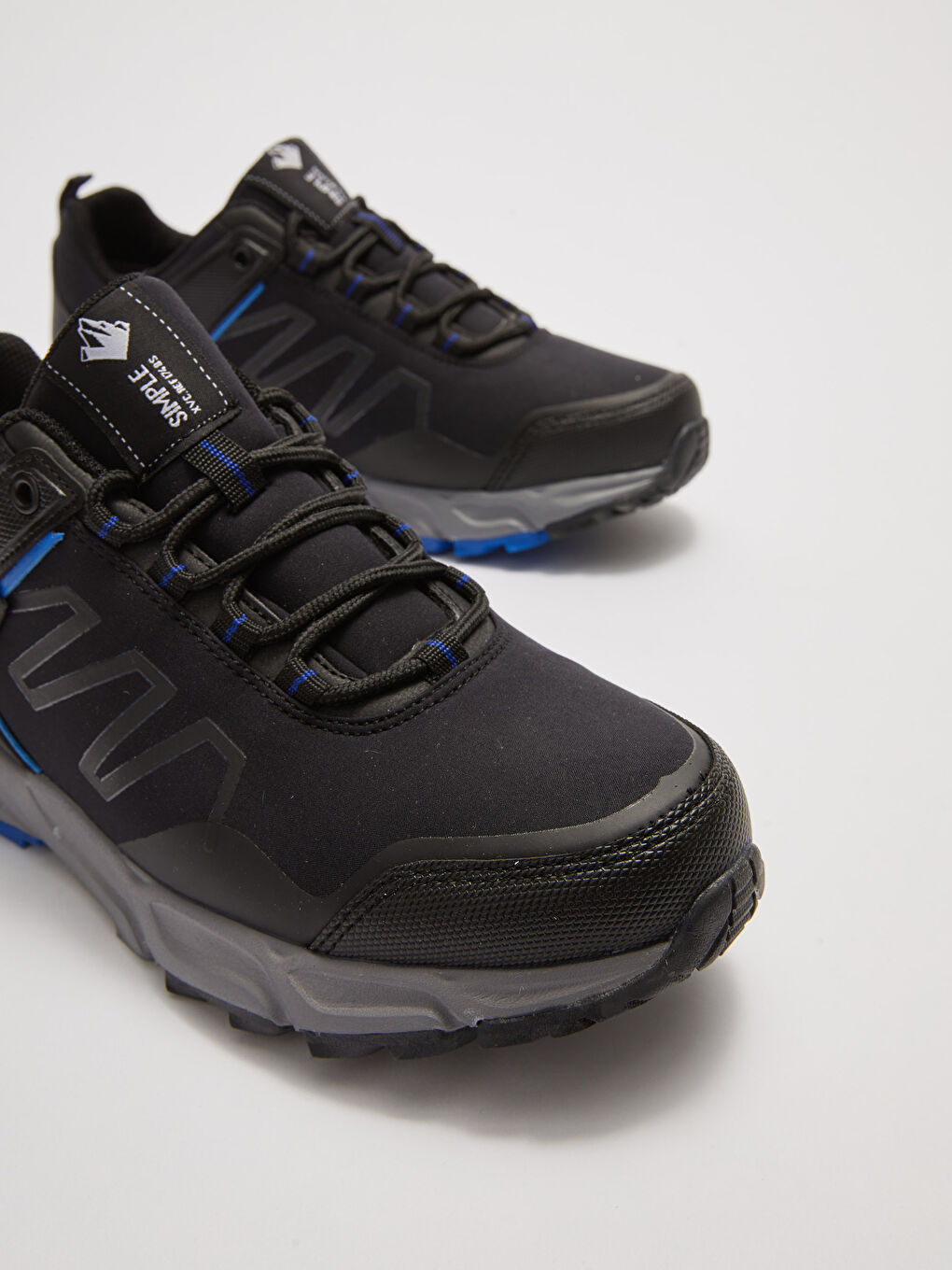 Siyah Bağcıklı Kalın Taban Su Geçirmez Erkek Trekking Ayakkabı-2